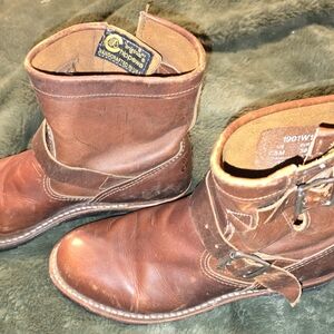Chippewa Brown Leather Ankle Boots